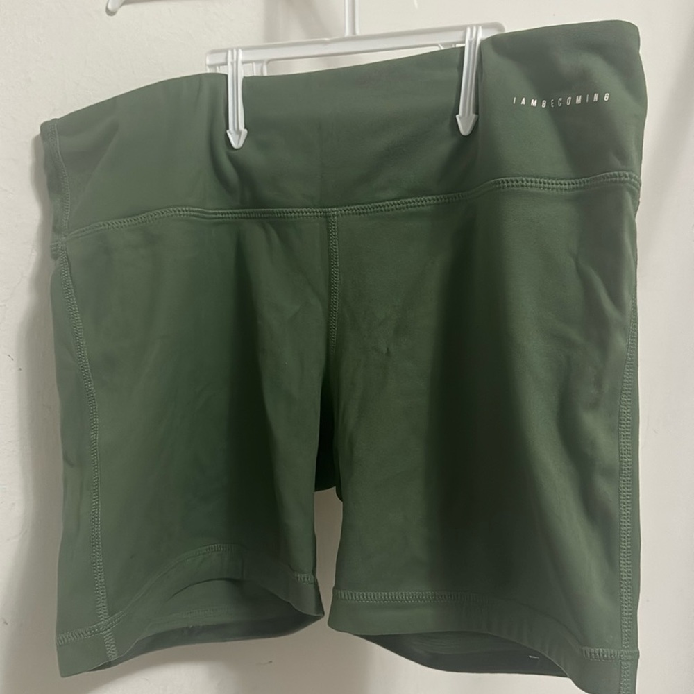 I AM BECOMING shorts